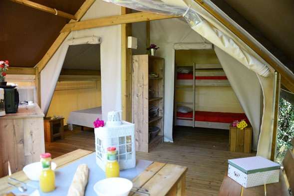l oree du lac tente lodge